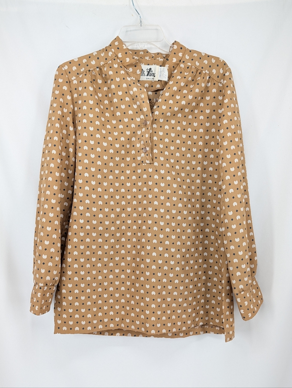 3/$20 Vintage Pearl Snap Tan Long-Sleeve Tunic Blouse White And Navy Print